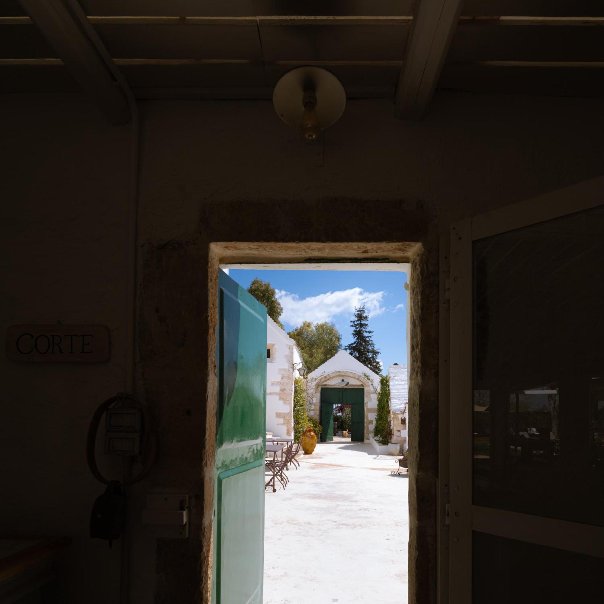 Masseria San Michele Martina Franca Eksteriør billede